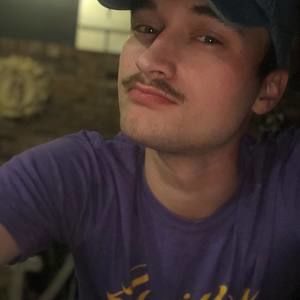 Meet your Posher, Larson